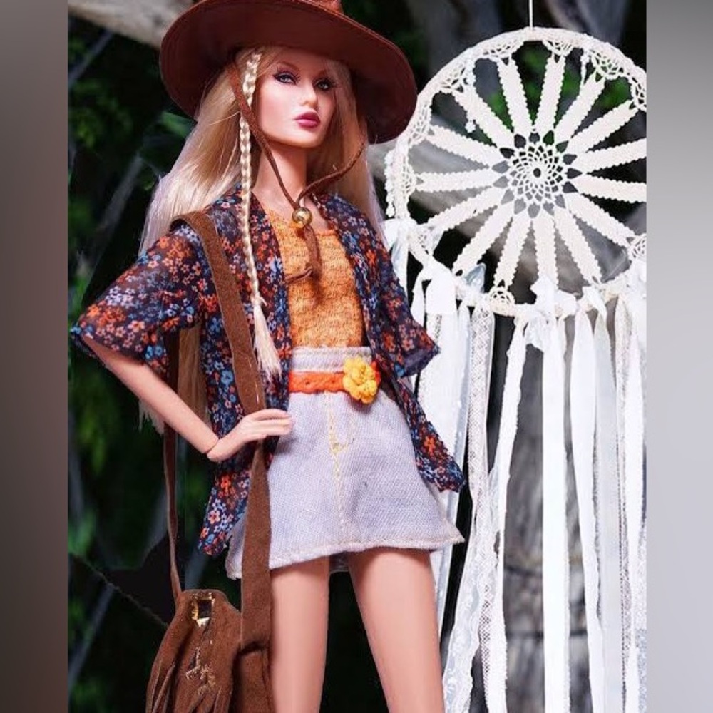 A Bohemian Beauty just Sold @gypsysoulhanger LIVE SHOW! Come See & Have Fun!